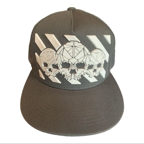 NEW Top Level SKULLS snapback baseball cap - Picture 1 of 8